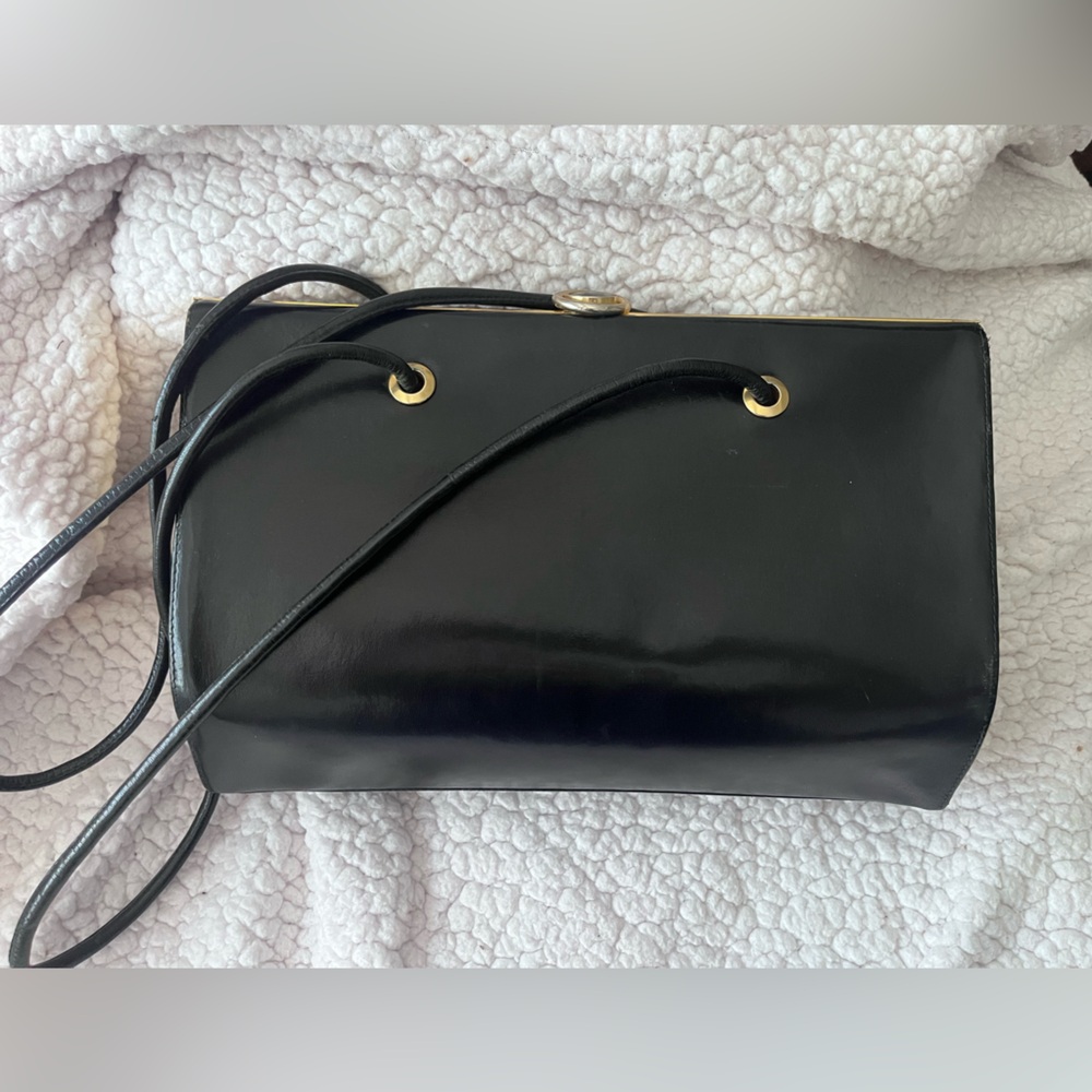 Gabrielle de Vecchi Vintage Black Leather Shoulder Bag